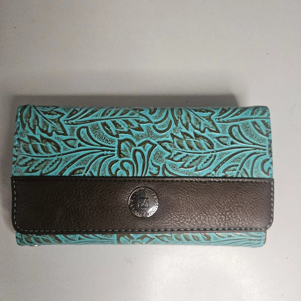 Stone Mountain Bonded Leather Trifold Wallet Turquoise Brown Floral Embossed